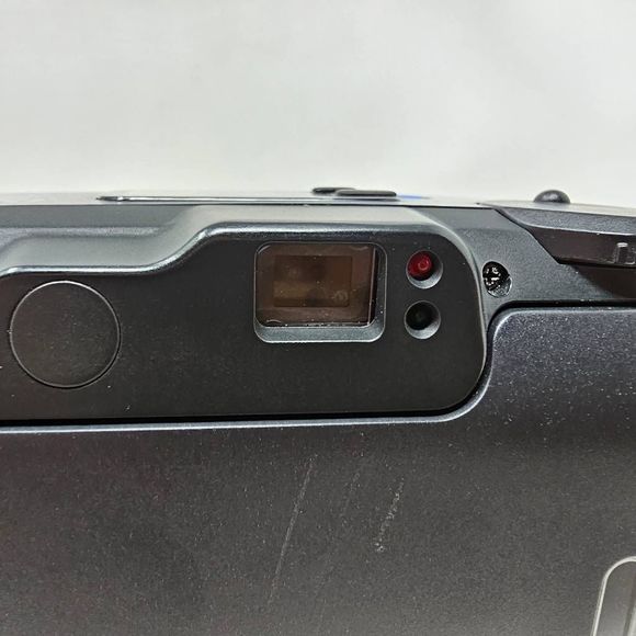 YASHICA KYOCERA MICROTEC ZOOM70 POINT AND SHOOT COMPACT 35MM CAMERA NEW BATTERY - Picture 5 of 9